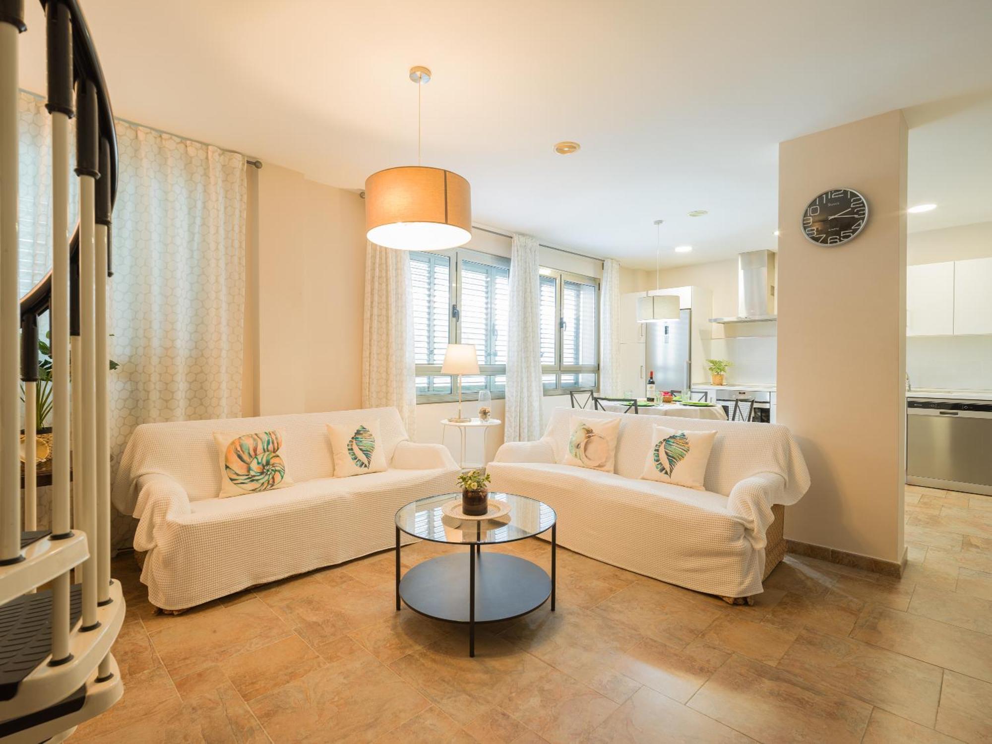 City Family Avatar Duplex Near The Beach Лас Палмас де Гран Канария Екстериор снимка