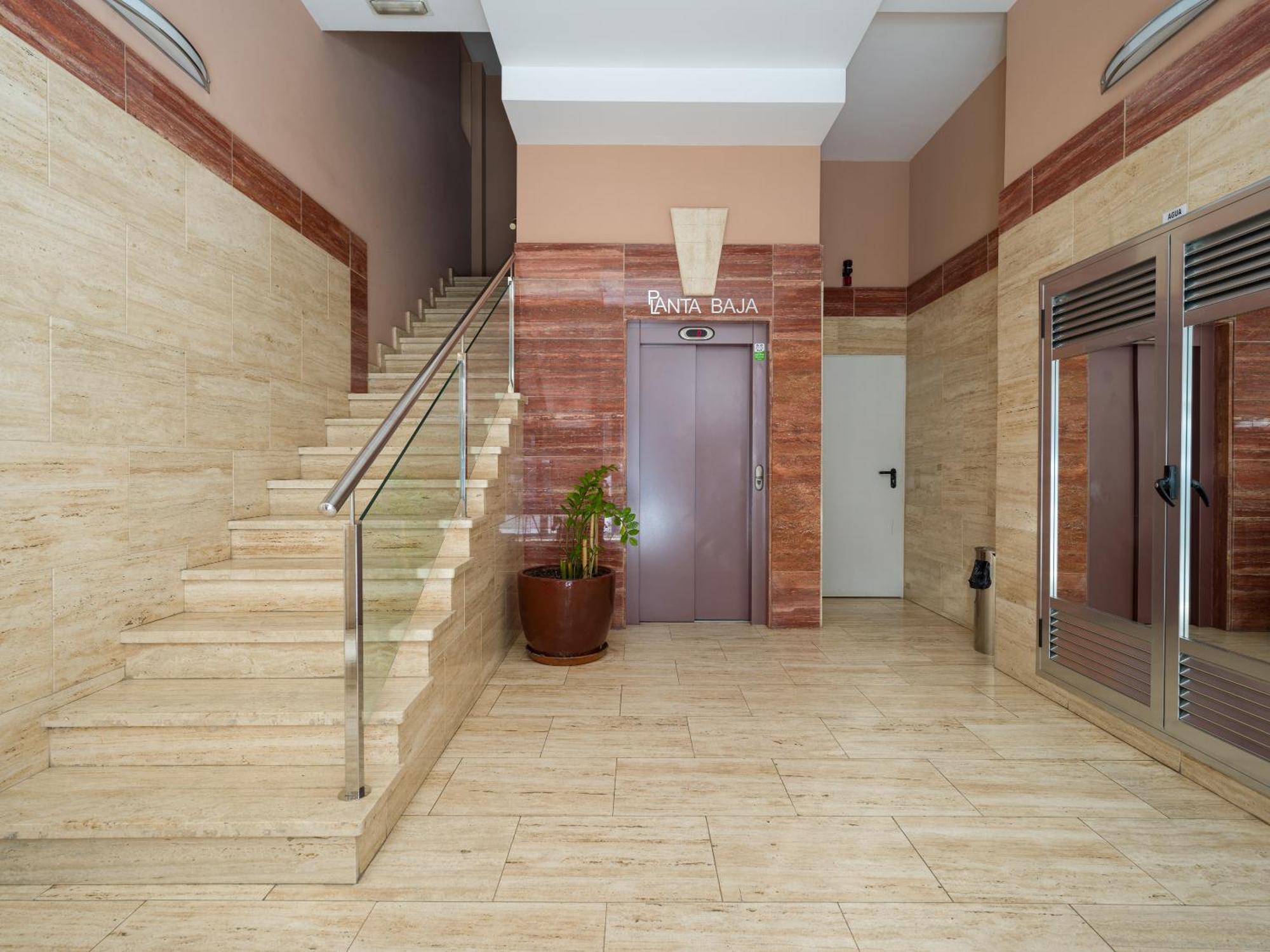 City Family Avatar Duplex Near The Beach Лас Палмас де Гран Канария Екстериор снимка